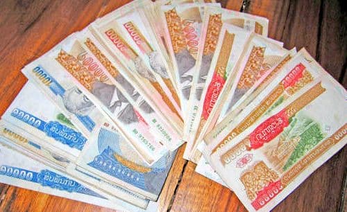 Informations sur la monnaie et le taux de change au Laos