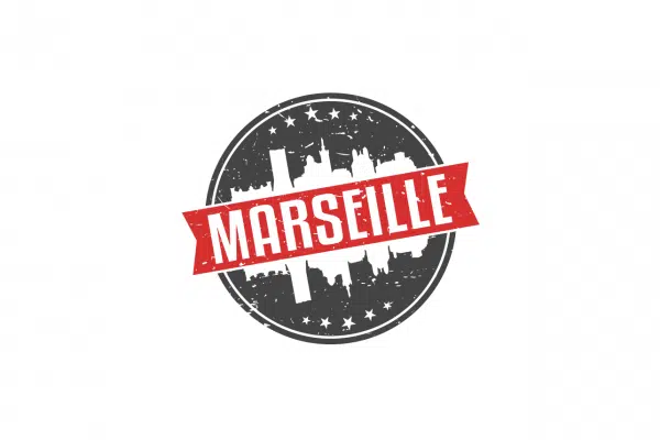 Quelle est la distance entre Toulon et la Corse ?