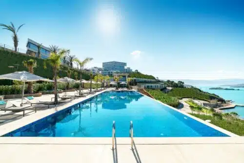 Des expériences d’exception dans les hébergements de luxe : villas, hôtels de prestige et bien plus encore