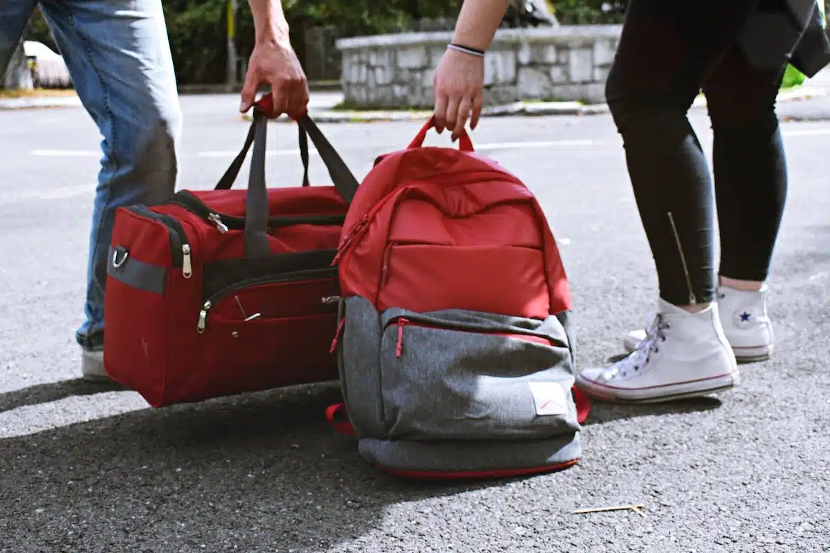 Les solutions pratiques pour réduire le poids de votre valise de 23kg